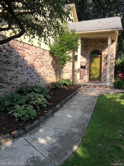 32239 AUBURN Drive
