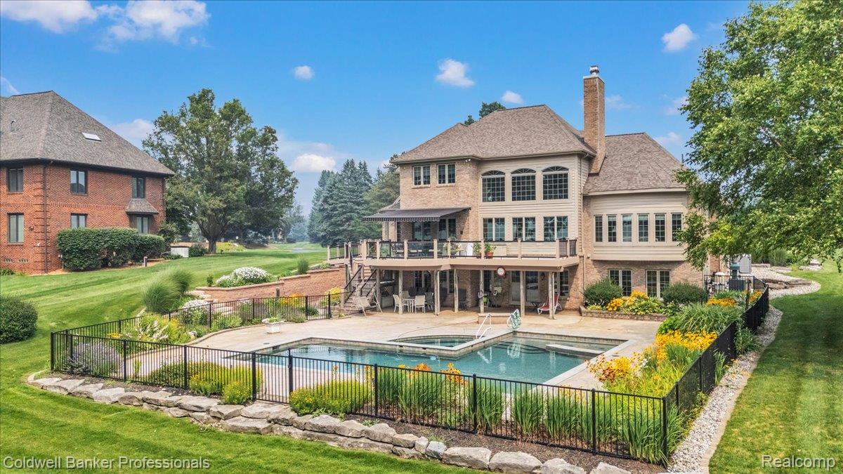 718 Shrewsbury Drive