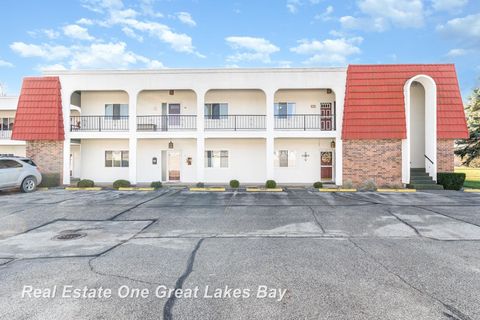 955 Kennely Road Thomas Township MI 48609