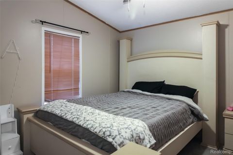 Tiny photo for 372 Holly Glen, Monroe City, MI 48161 (MLS # 20261021564)