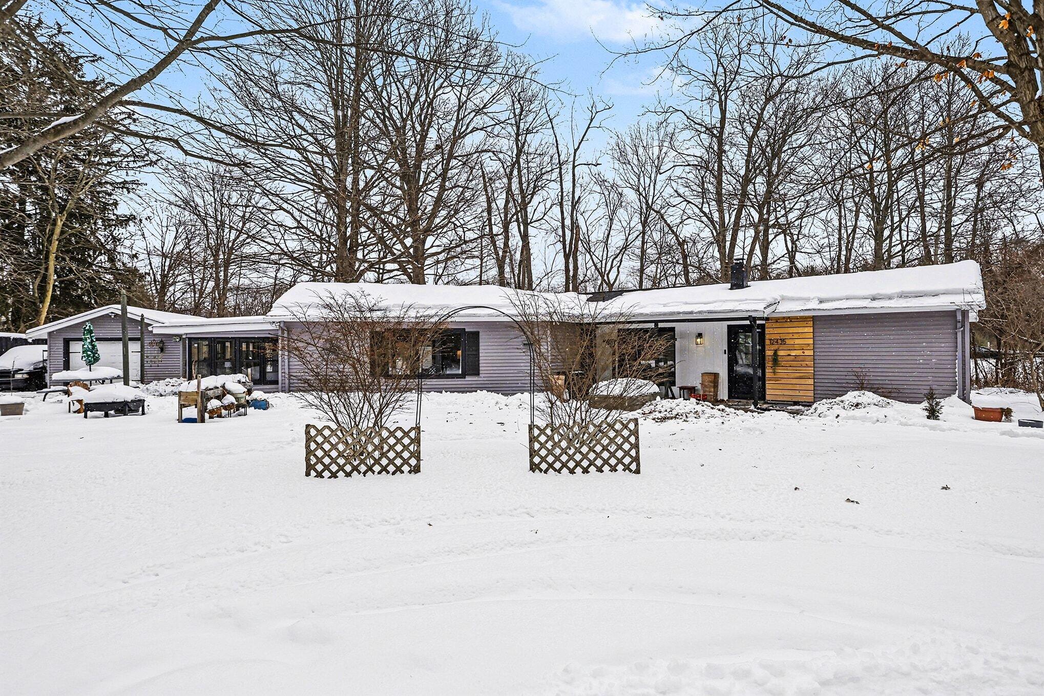 12435 Sandpiper Lane