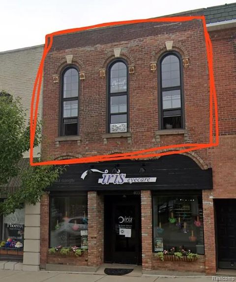 403 S Leroy Street A Fenton City MI 48430