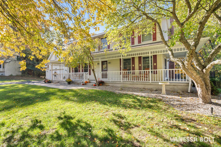 6885 Blythefield Avenue NE