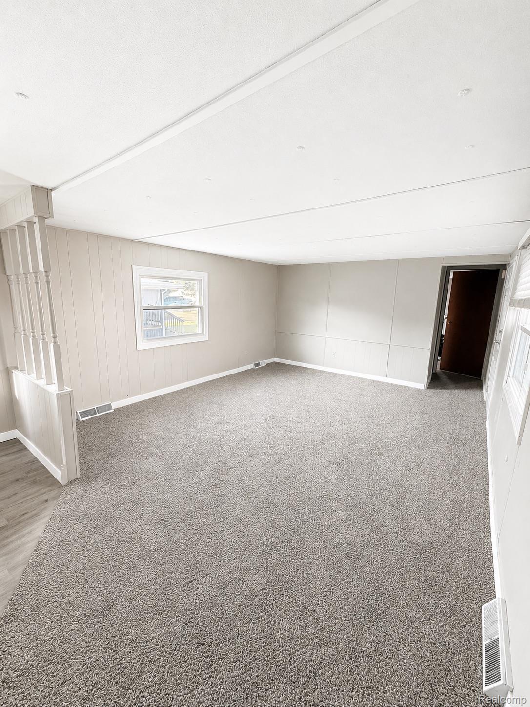107 Foxpointe Ct