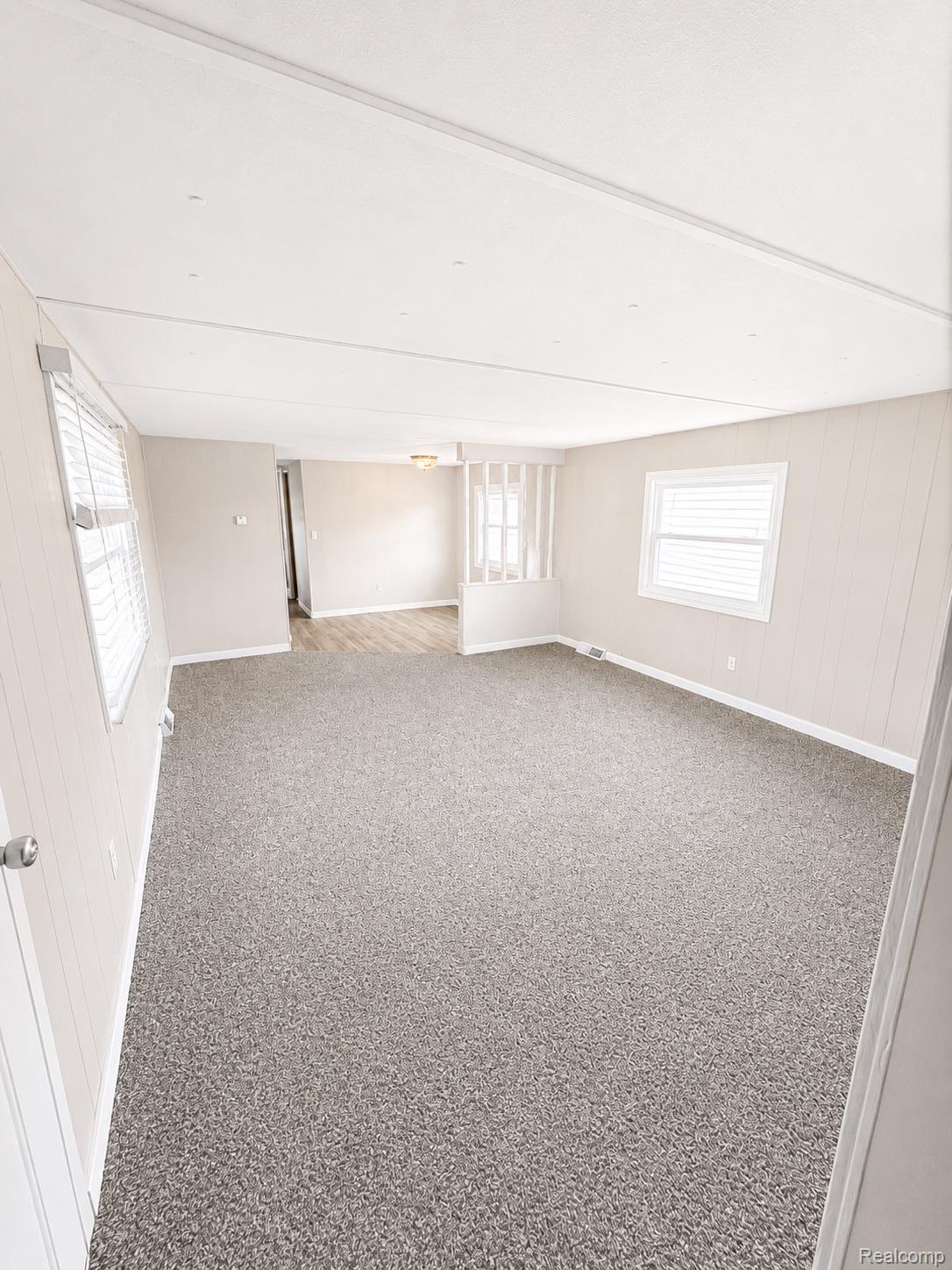 107 Foxpointe Ct