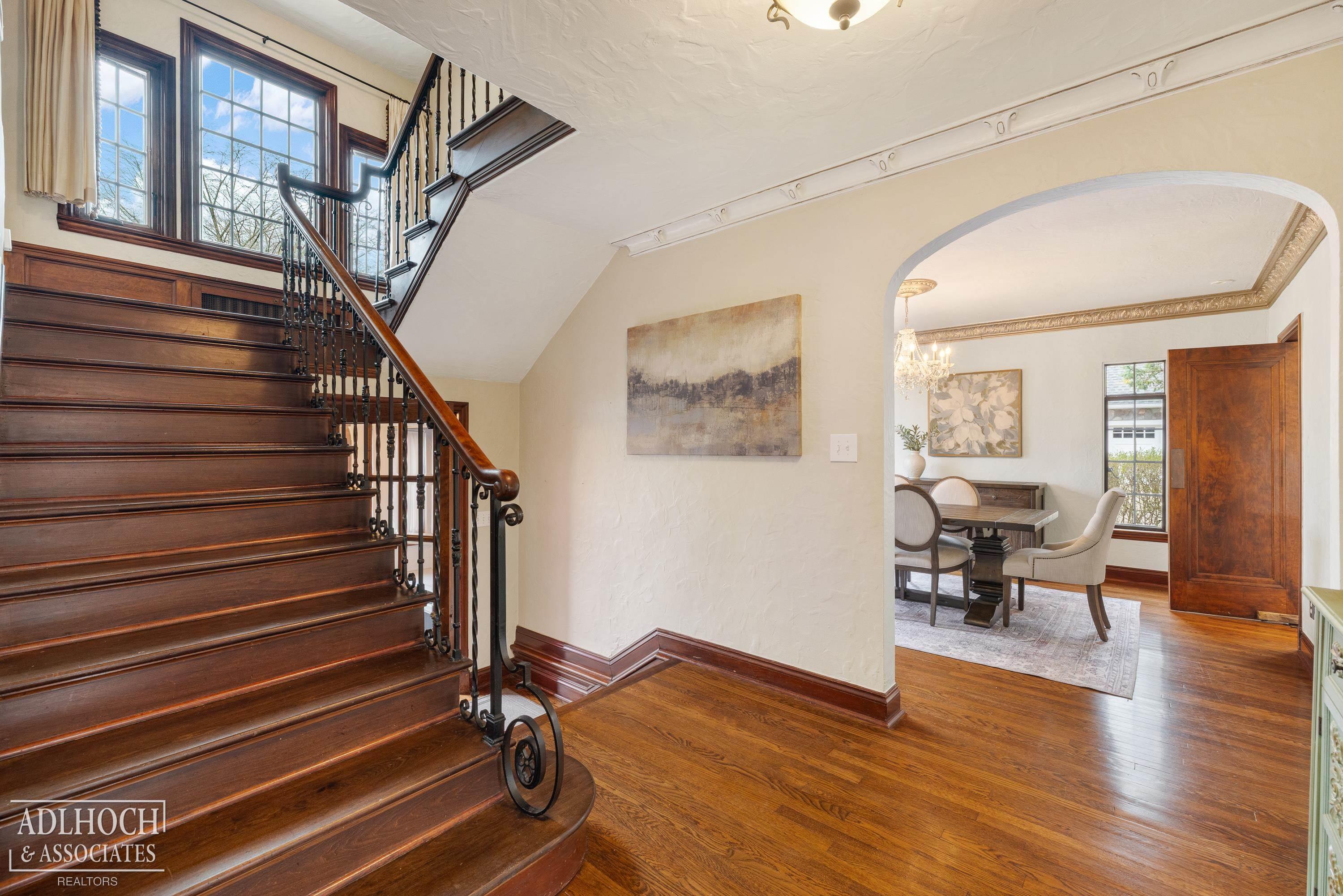 1006 Kensington Avenue
