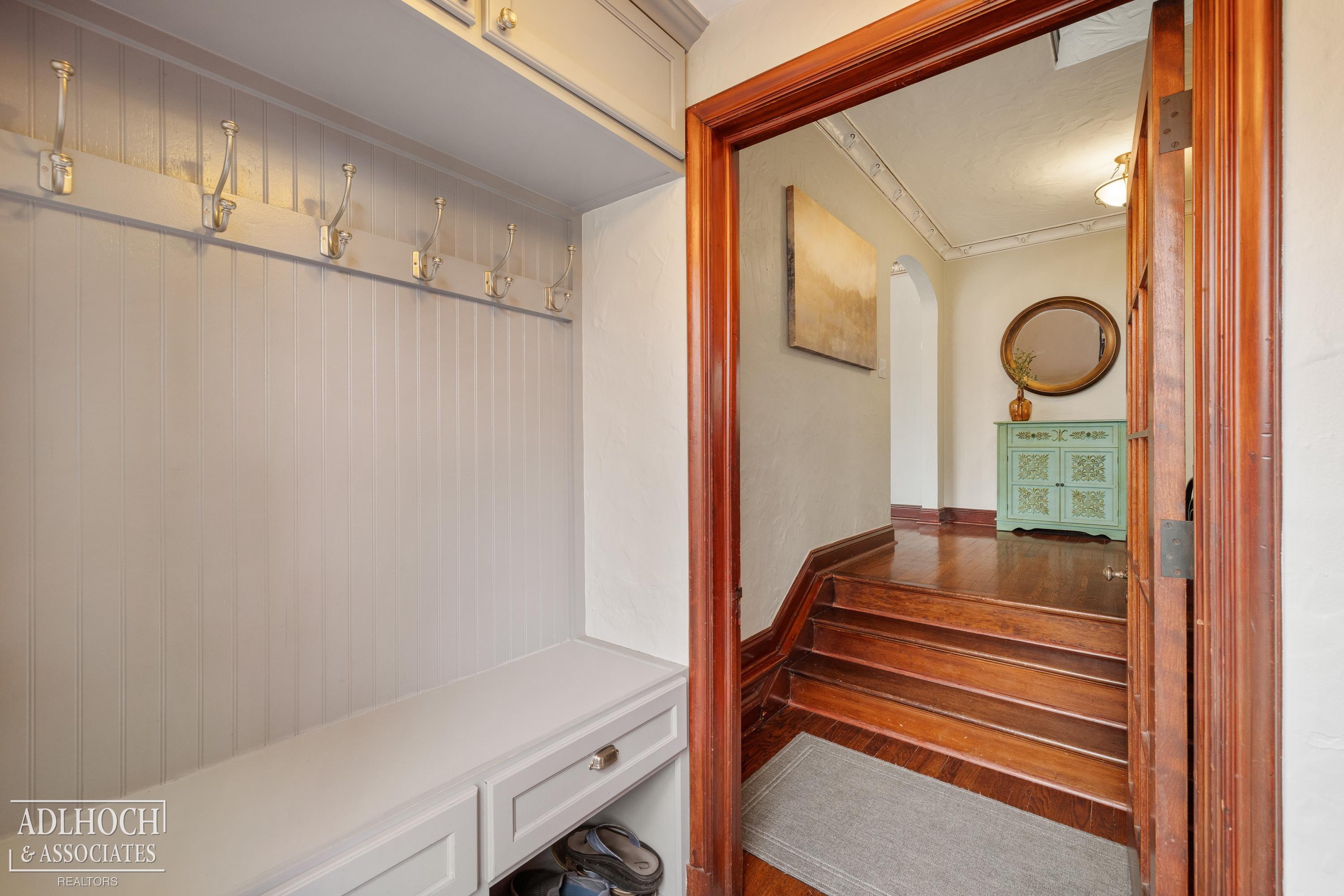 1006 Kensington Avenue
