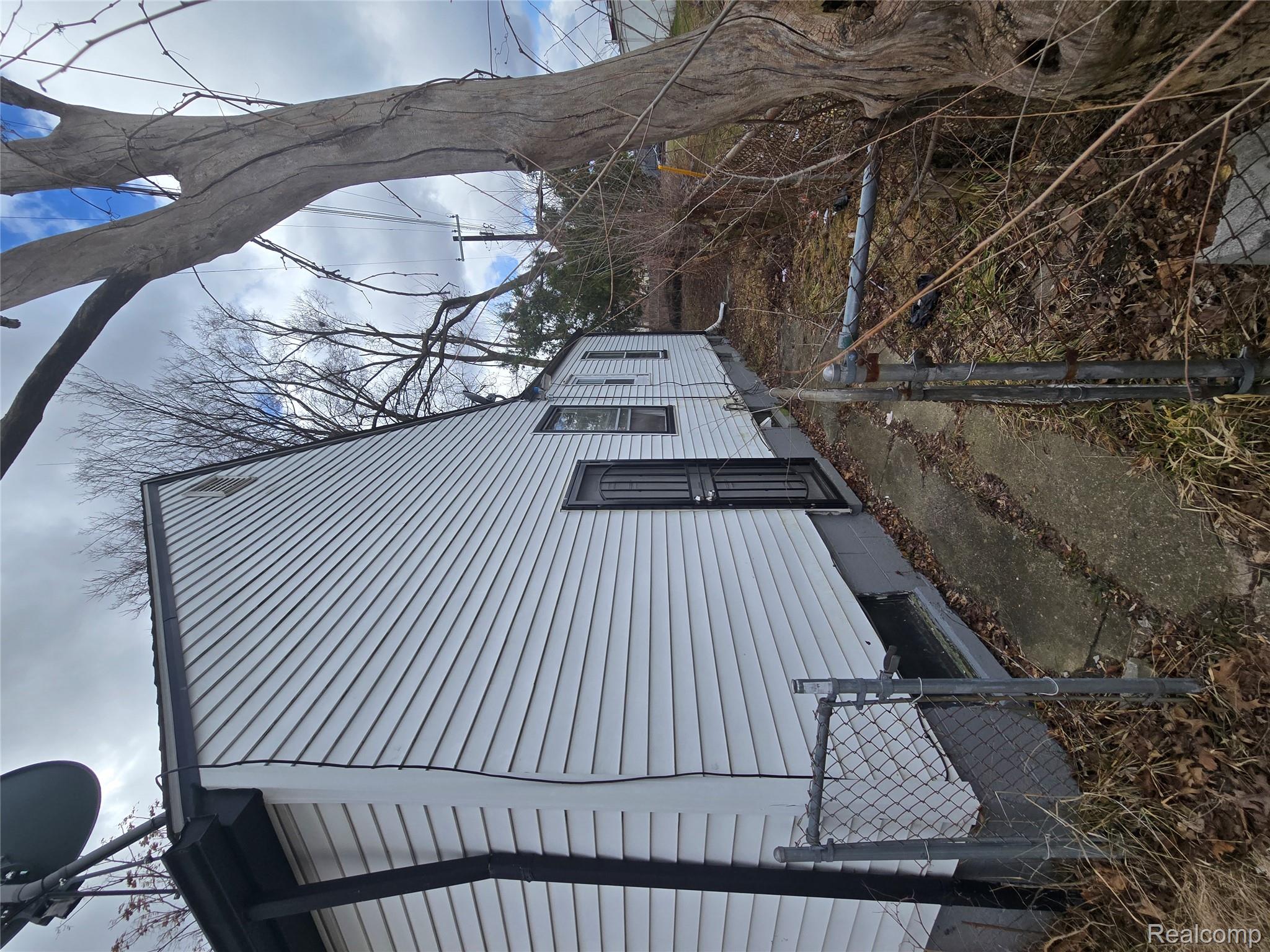 19035 FIELDING Street