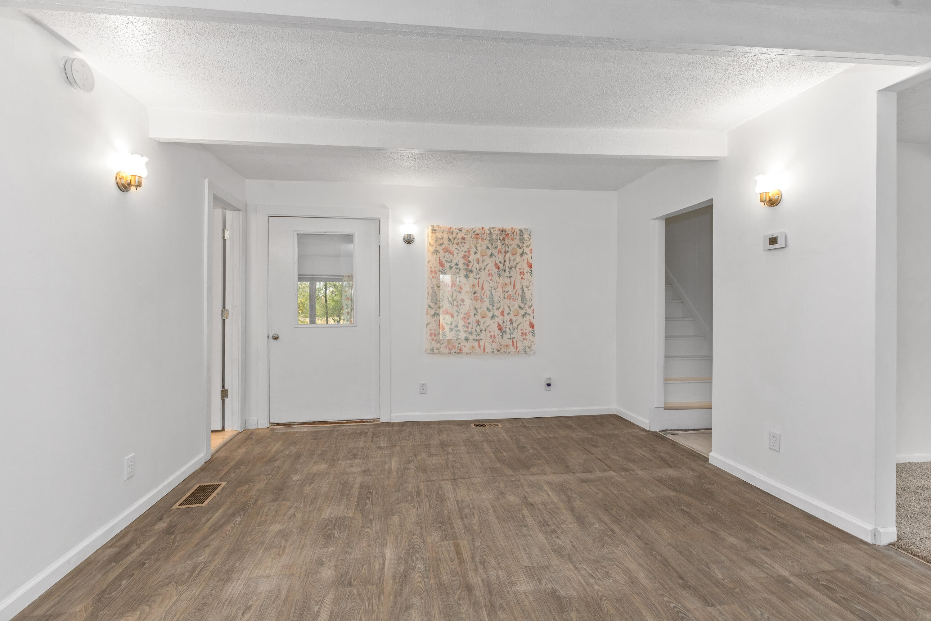 13664 Wabasis Avenue NE