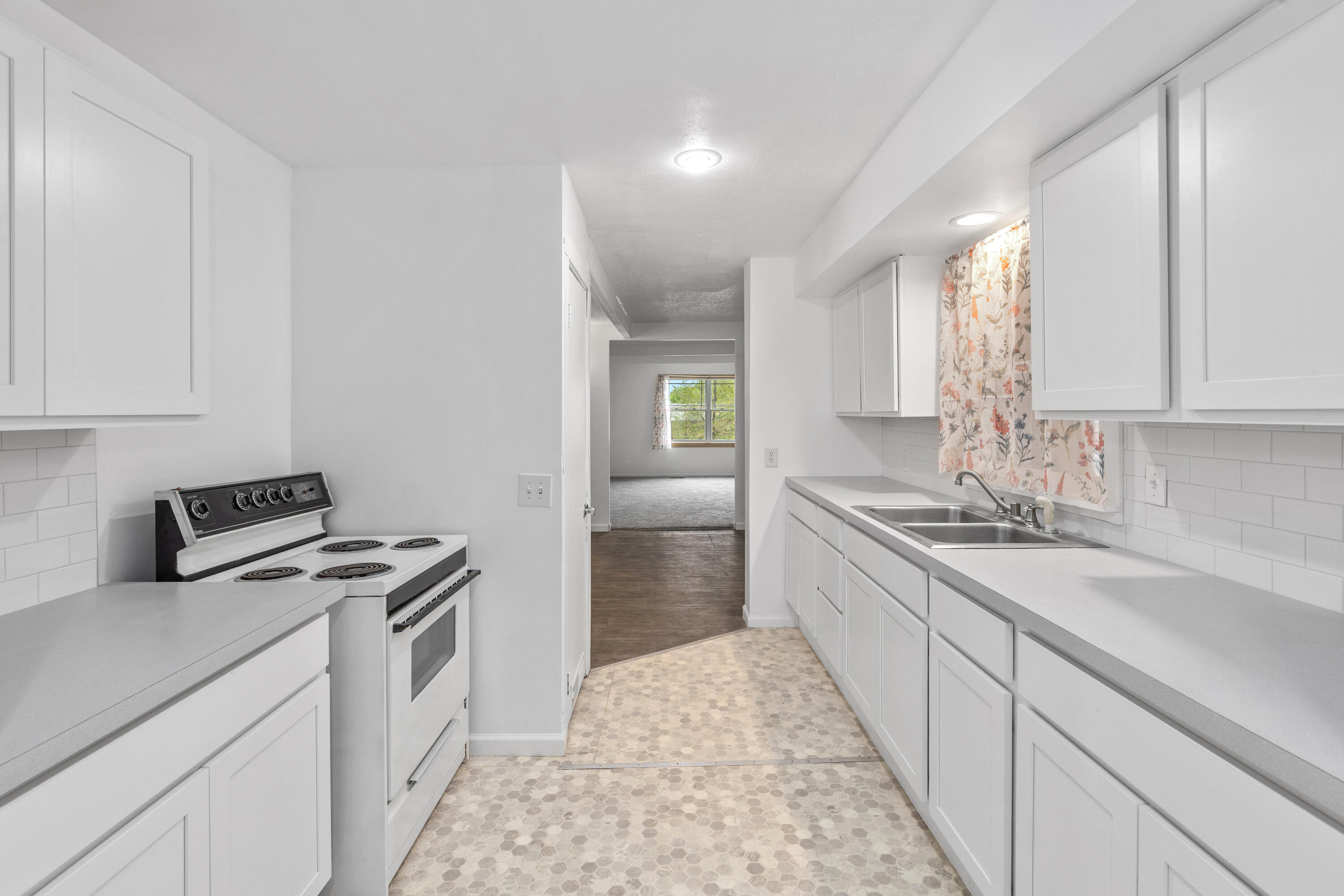 13664 Wabasis Avenue NE