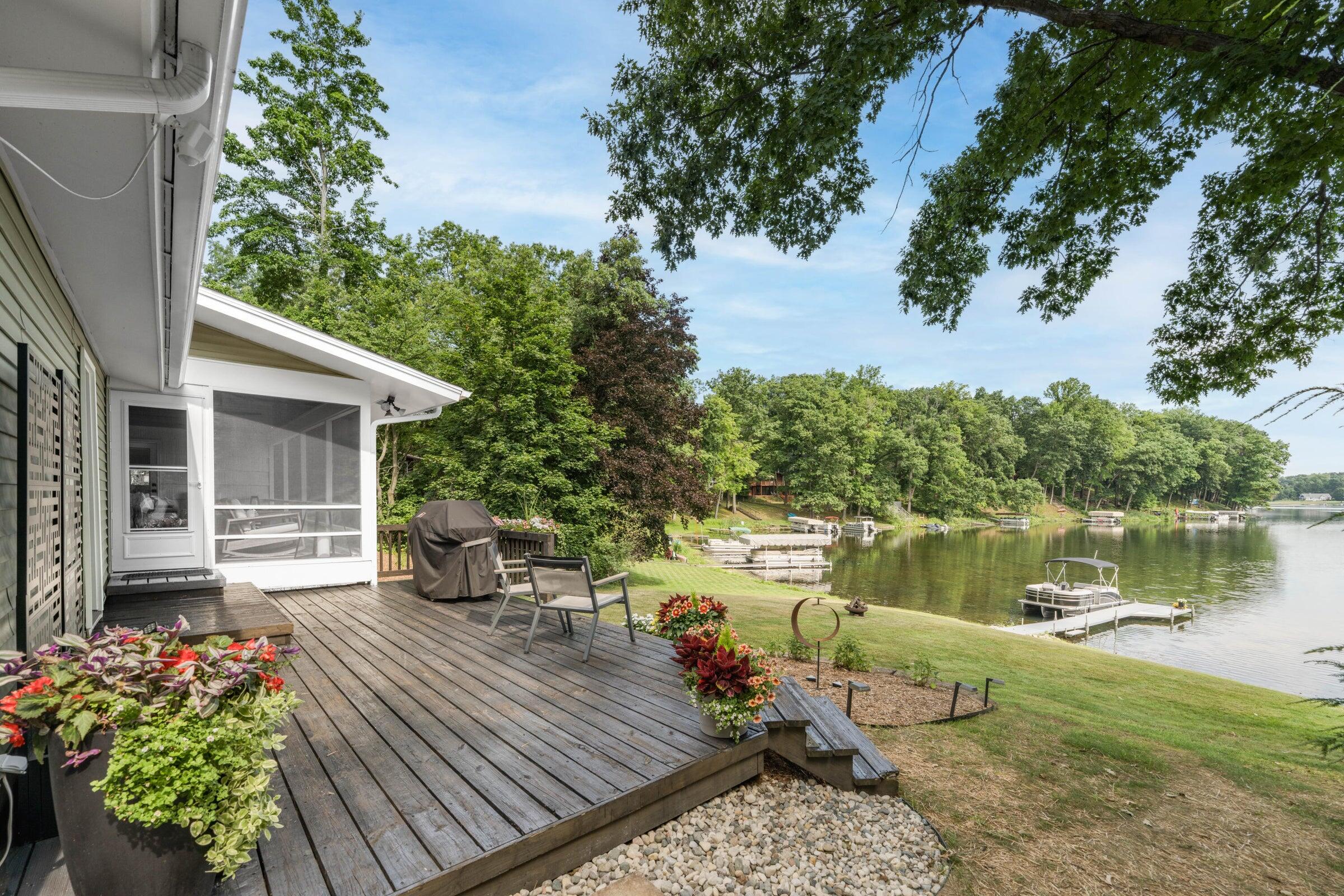 121 S Lake Doster Drive