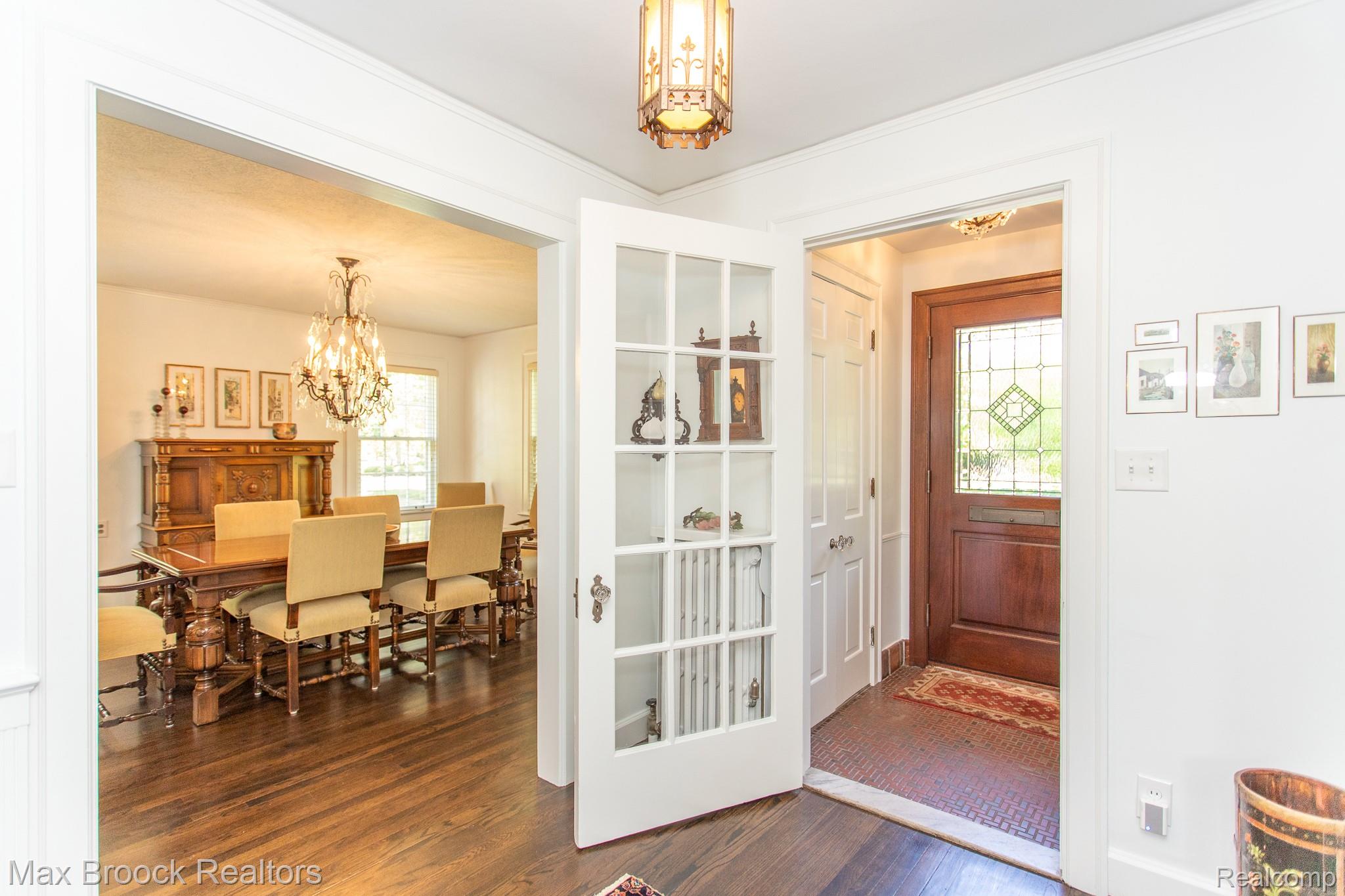26255 Pembroke Road