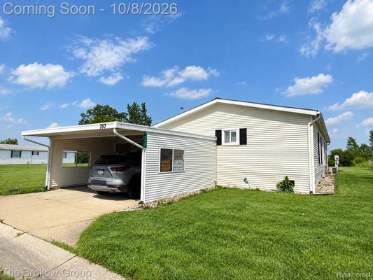 753 HAWICK CIR, MOUNT MORRIS, MI 48458 - Image e36b2d78e559d2309000fabc3be271d3/3239941502