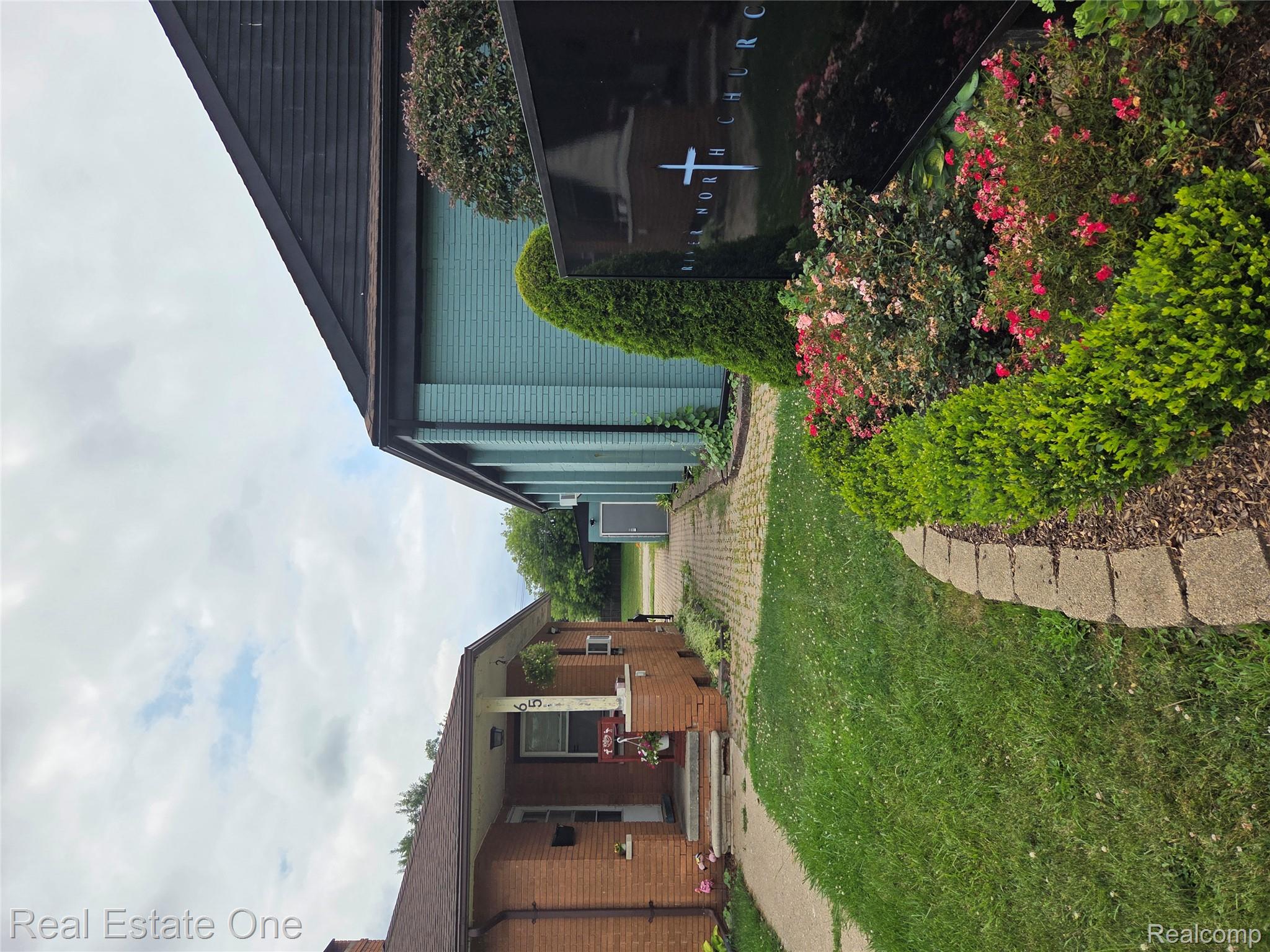 65 N Lynn Avenue