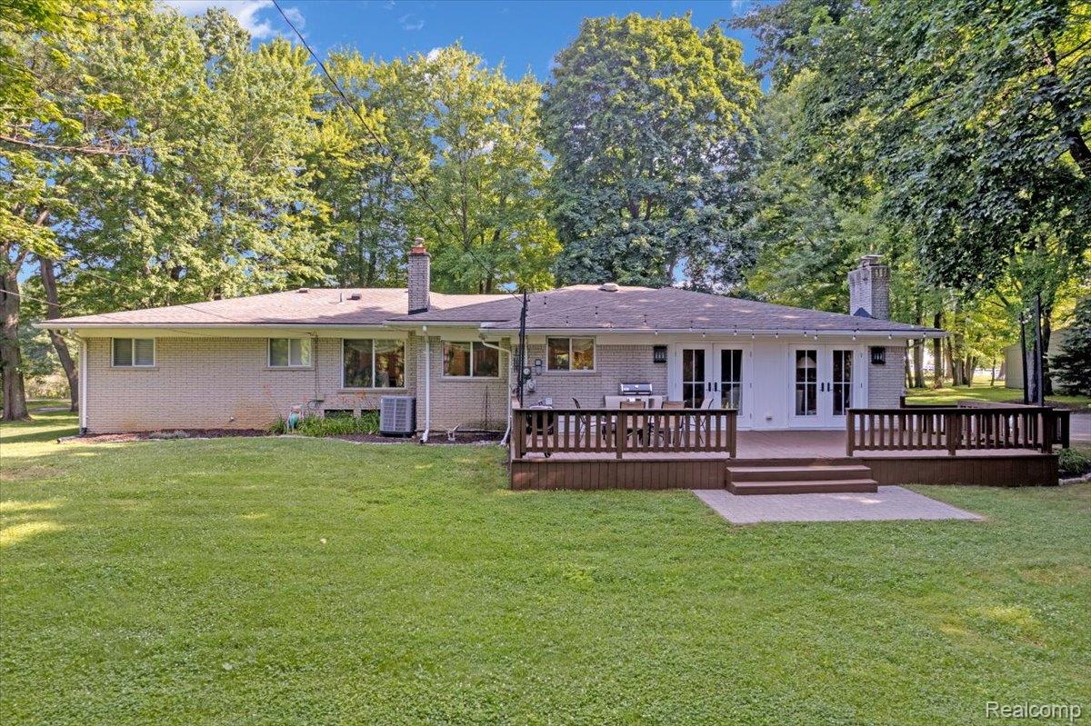 6875 Hubbard Road