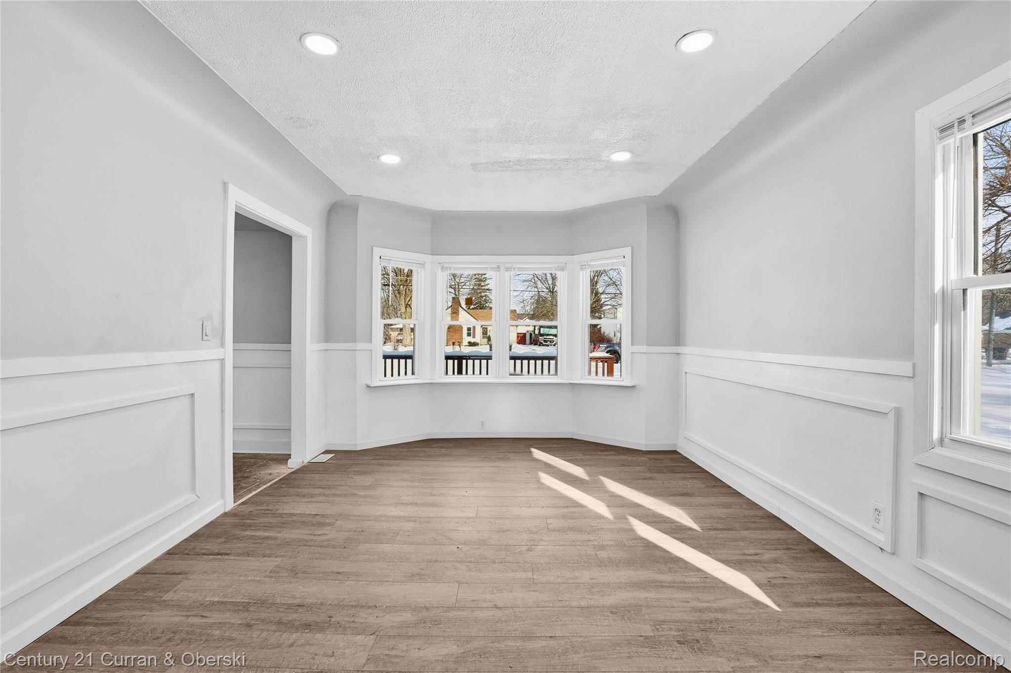 33805 Orangelawn Street