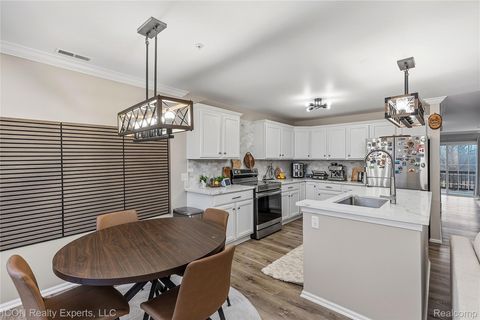 Tiny photo for 2912 Barclay Way, Ann Arbor, MI 48105 (MLS # 20261015073)