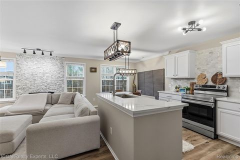 Tiny photo for 2912 Barclay Way, Ann Arbor, MI 48105 (MLS # 20261015073)