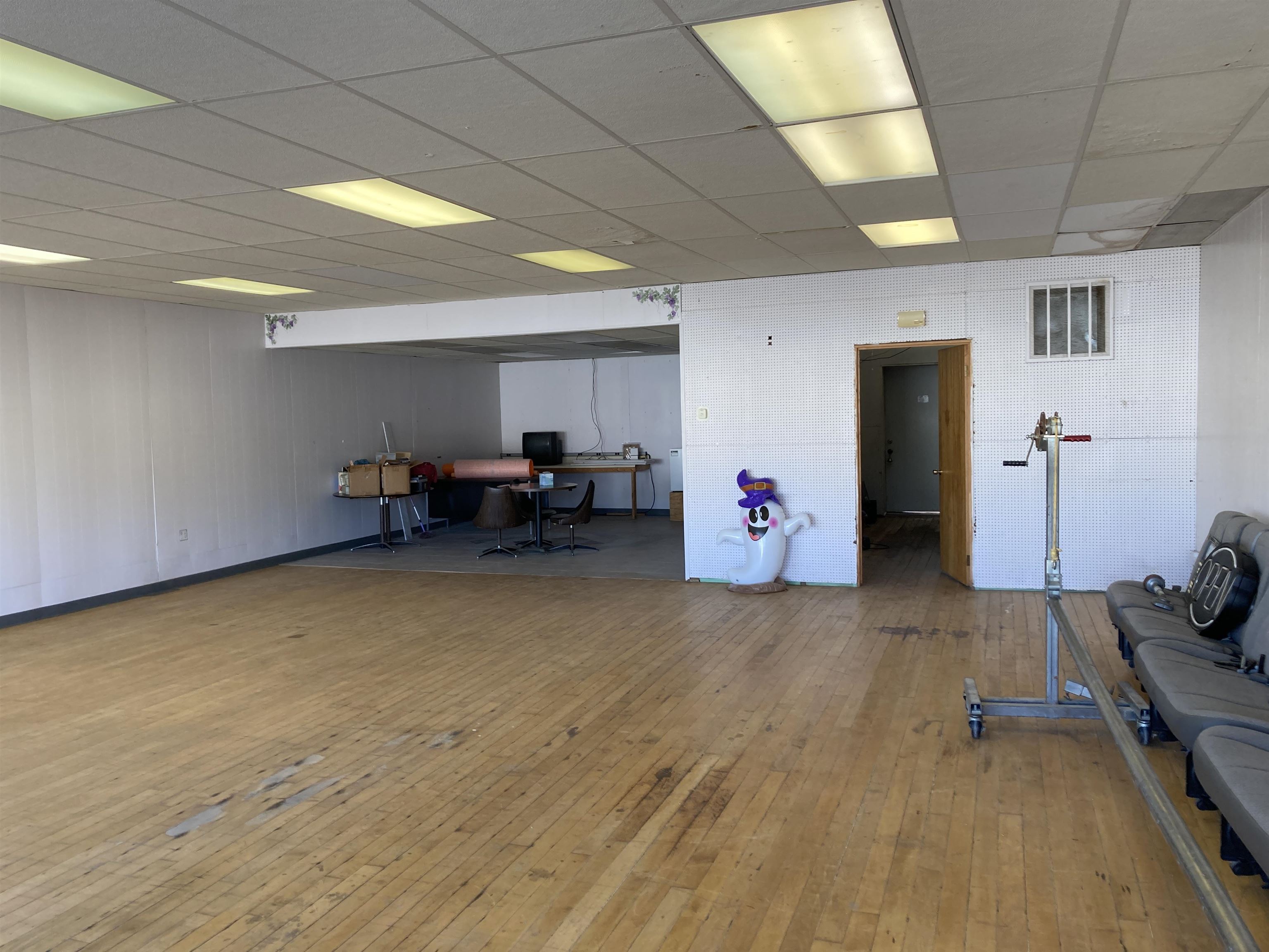 115 W Main Street