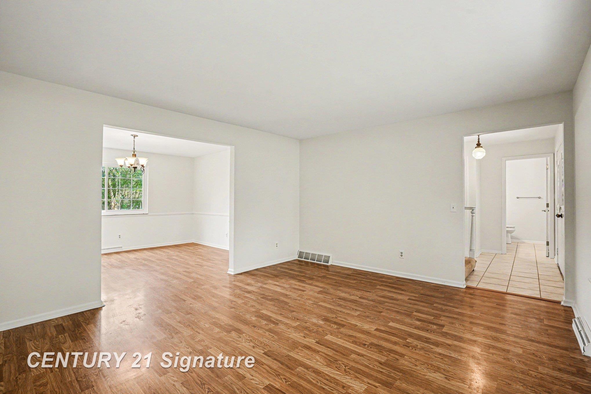 4554 Dogwood Lane