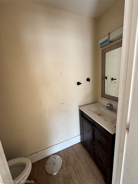 Tiny photo for 256 W Chicago Avenue, Pontiac City, MI 48340 (MLS # 20261026136)