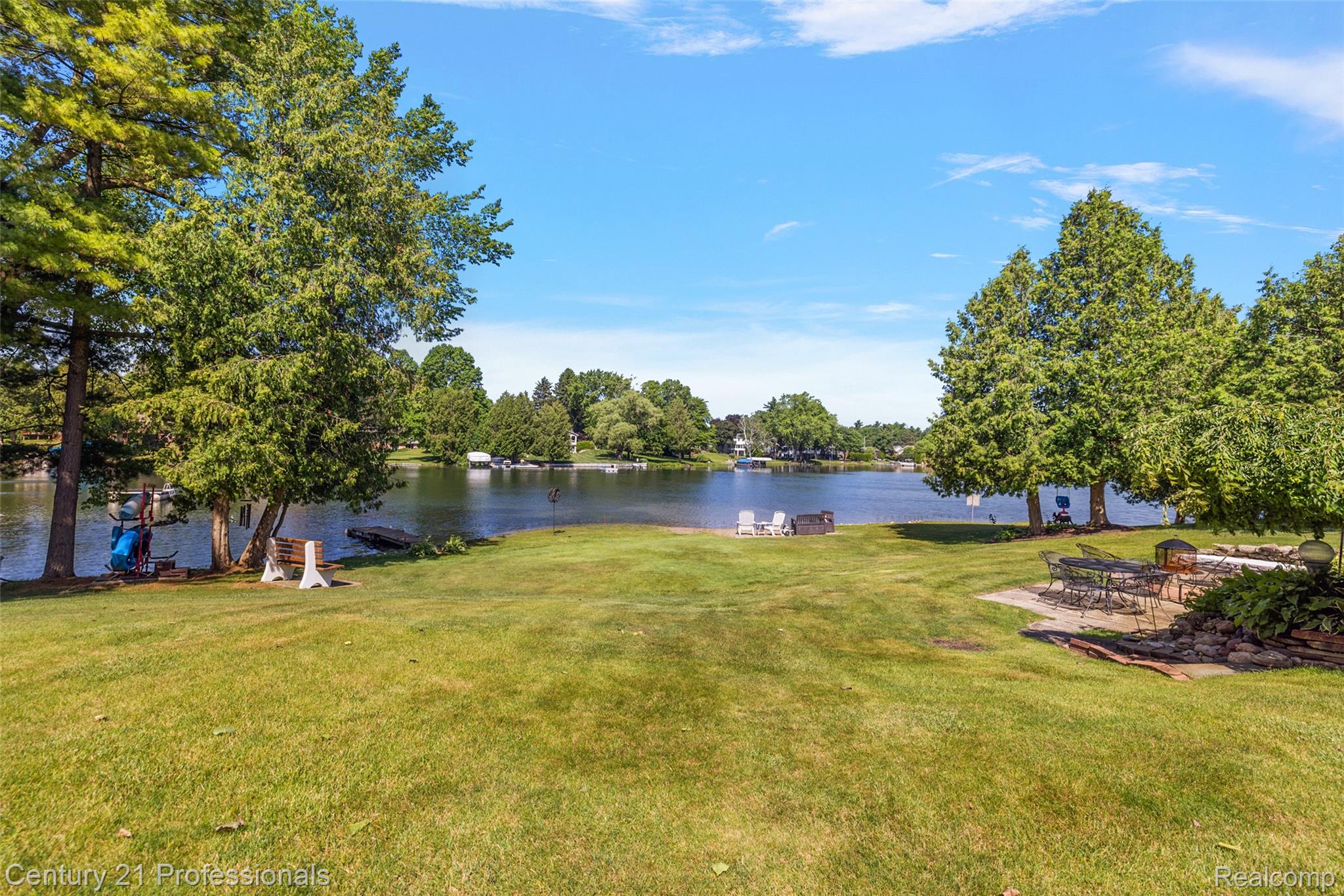 9311 Whipple Shores Drive