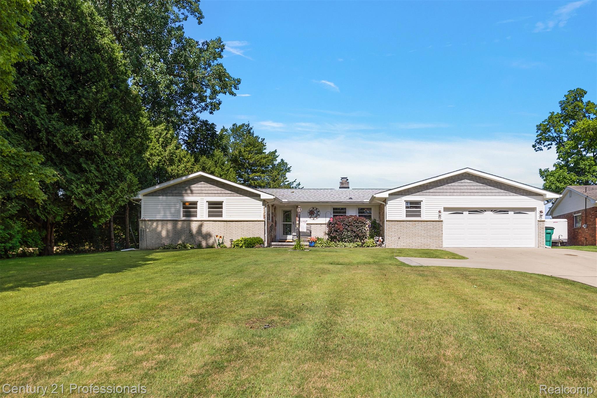 9311 Whipple Shores Drive