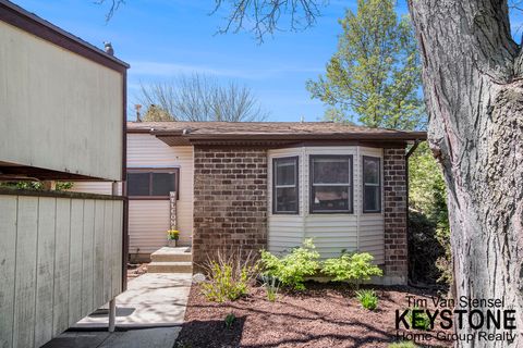 2639 Knightsbridge Road SE Cascade Charter Township Kent MI 49546