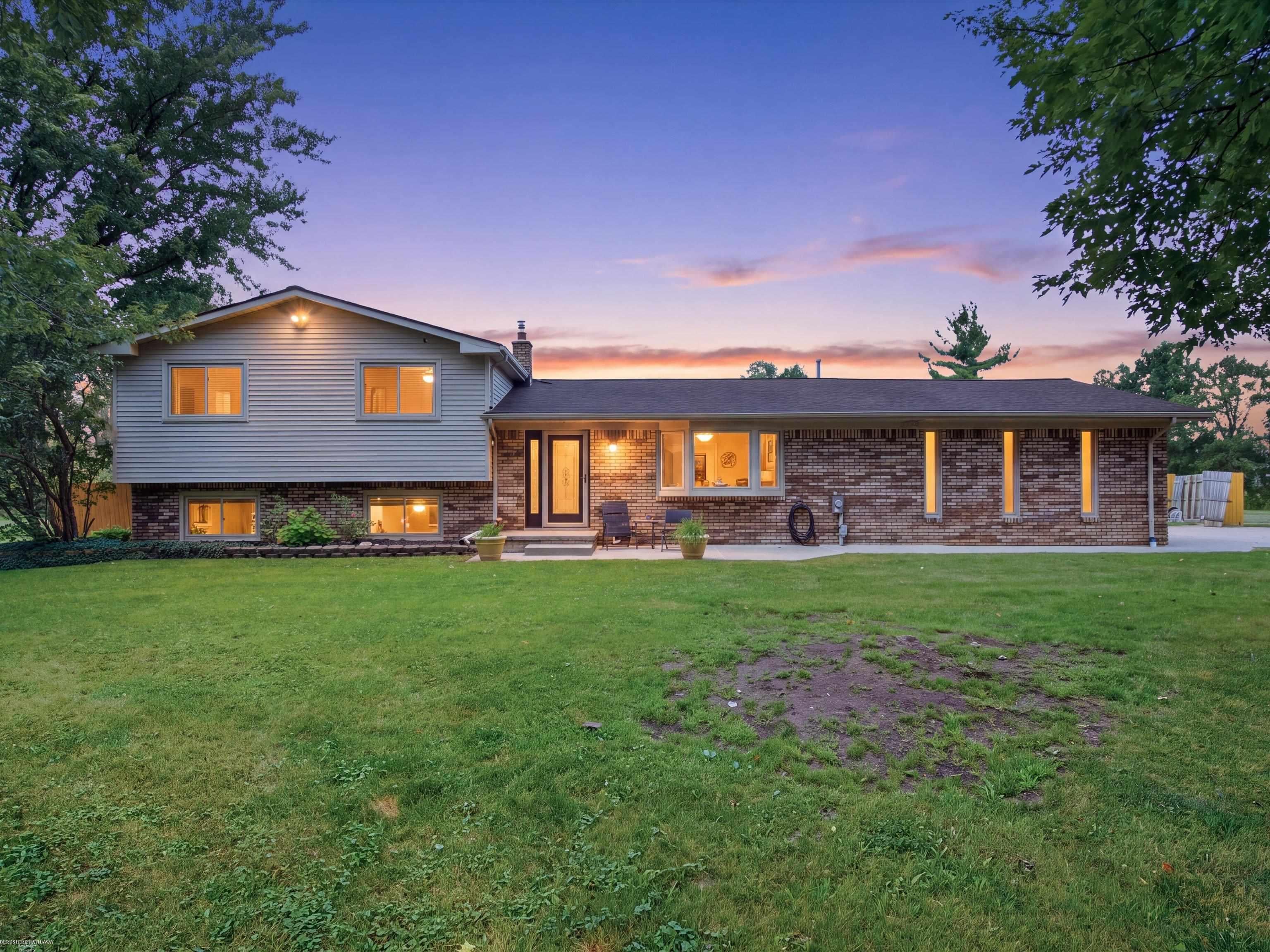 61111 Ray Center Road