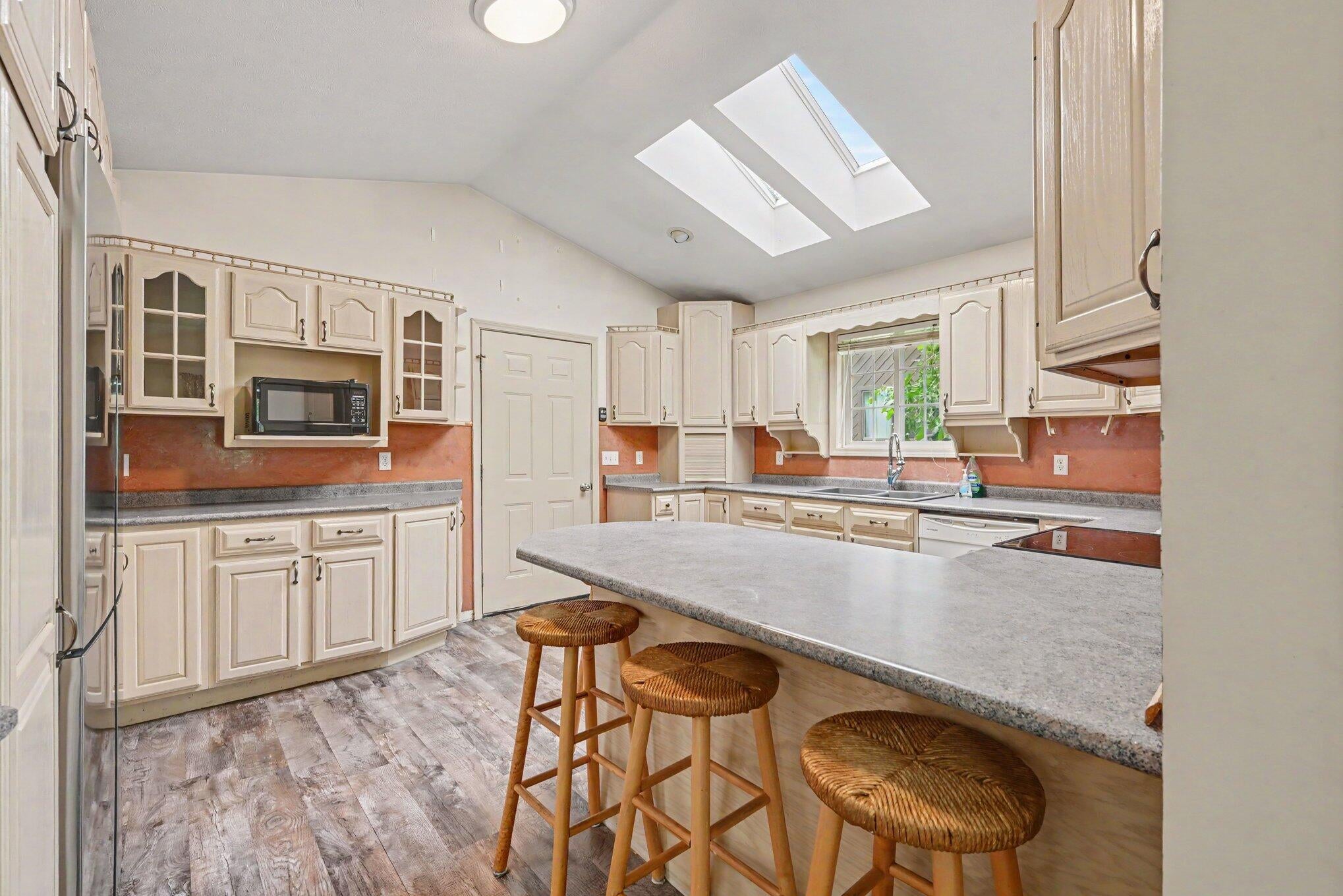 273 Fairway Court