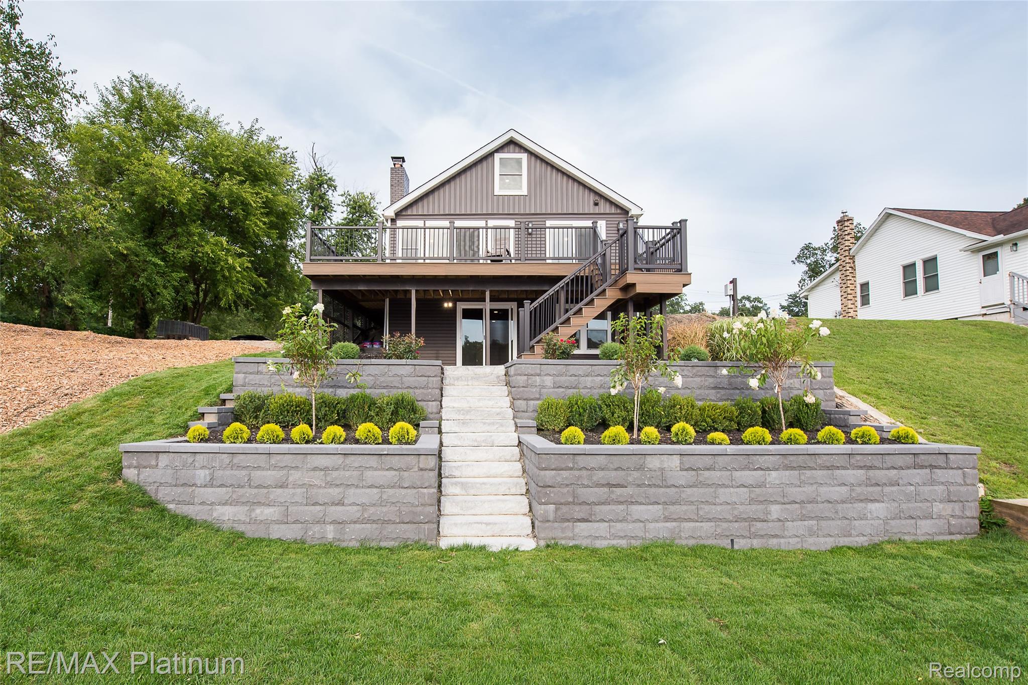 6298 Fonda Lake Drive