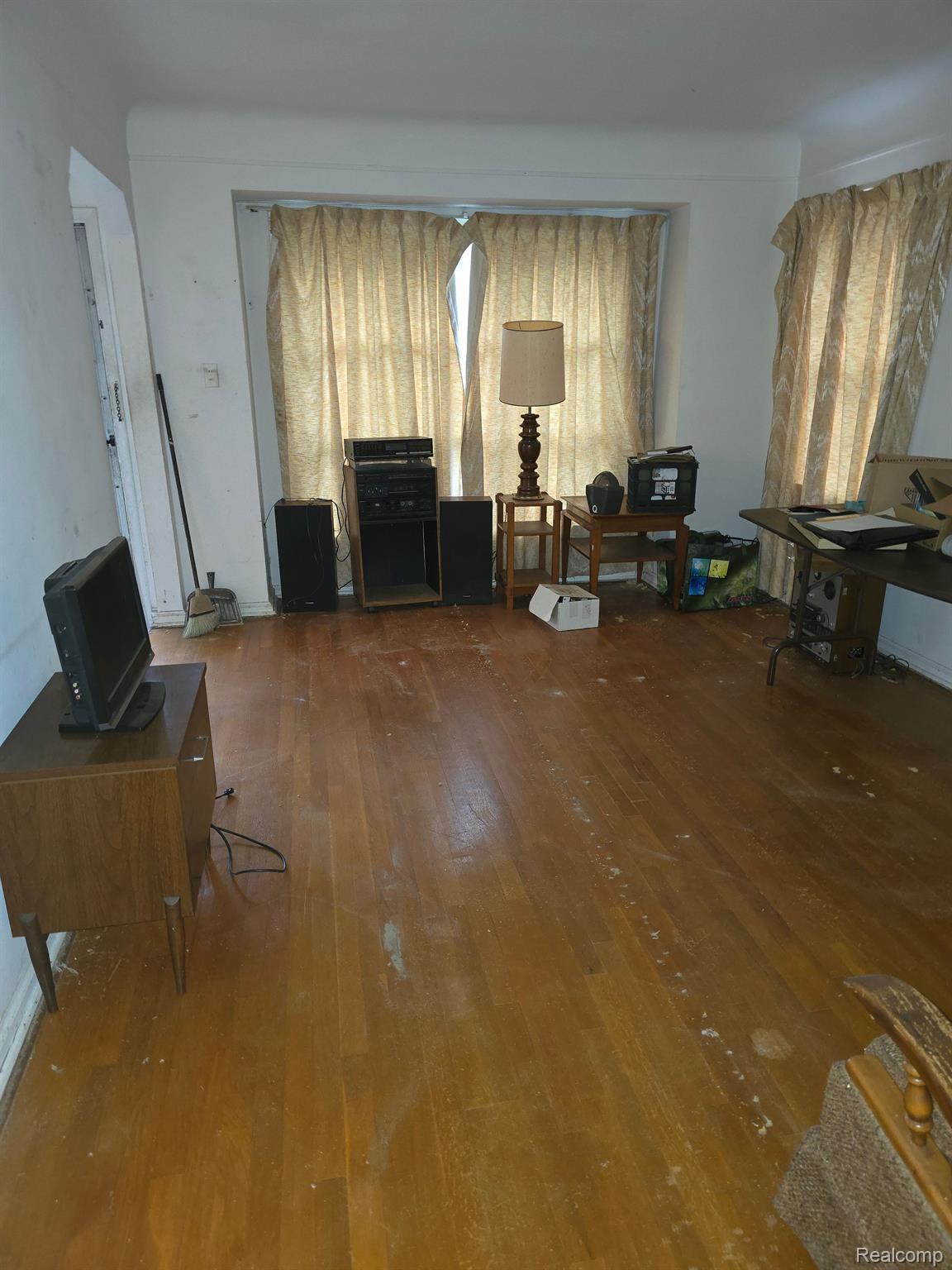 21225 BOURNEMOUTH Street