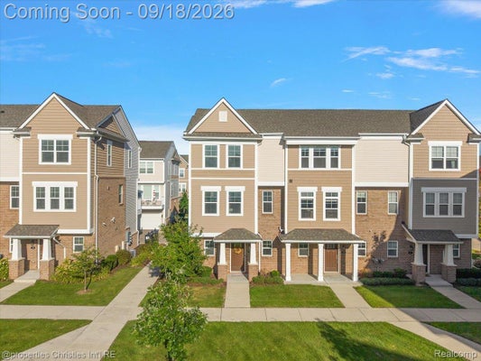2500 NORMANDY RD UNIT 39, ROYAL OAK, MI 48073 - Image e3916fc52e84218fa0a6df7ba5f4d8e3/1307935917