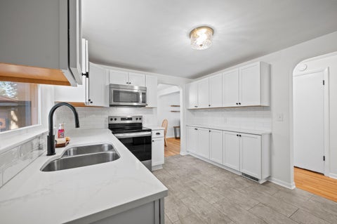 Tiny photo for 4031 Royal Curve, Royalton Township, MI 49085 (MLS # 69026054559)