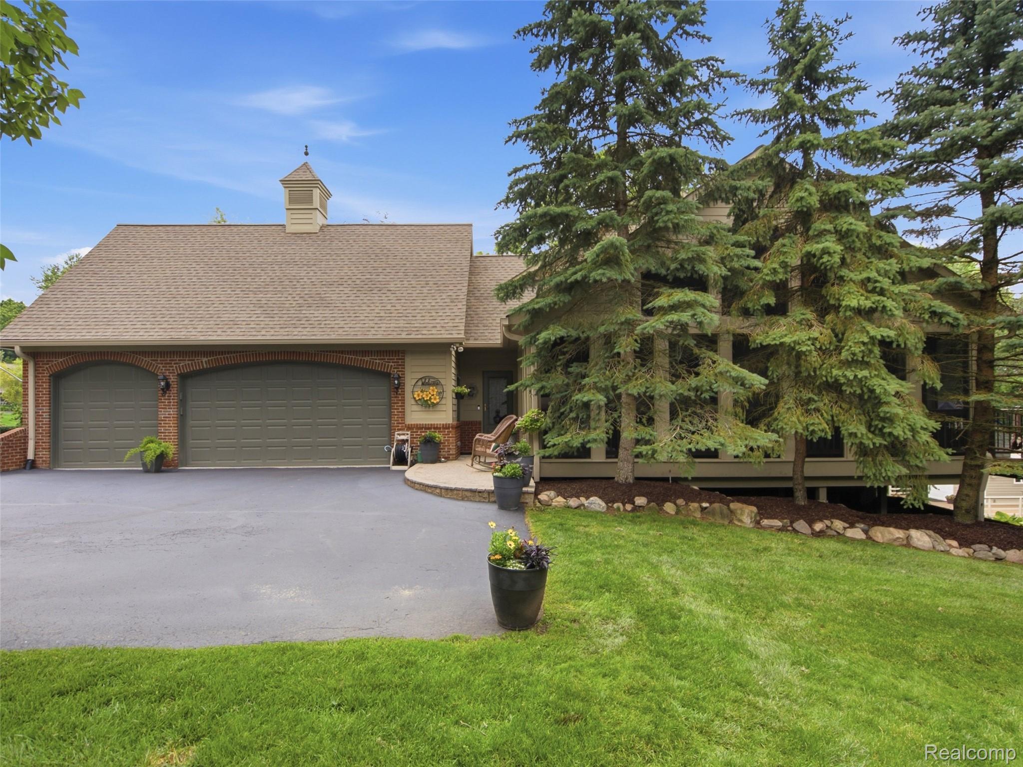 6146 Windstone Lane