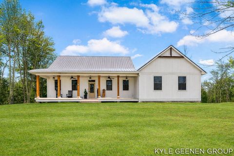 312 48th Avenue Jamestown Charter Township MI 49464