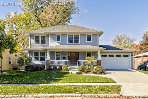 2823 Elmhurst Avenue Royal Oak City MI 48073