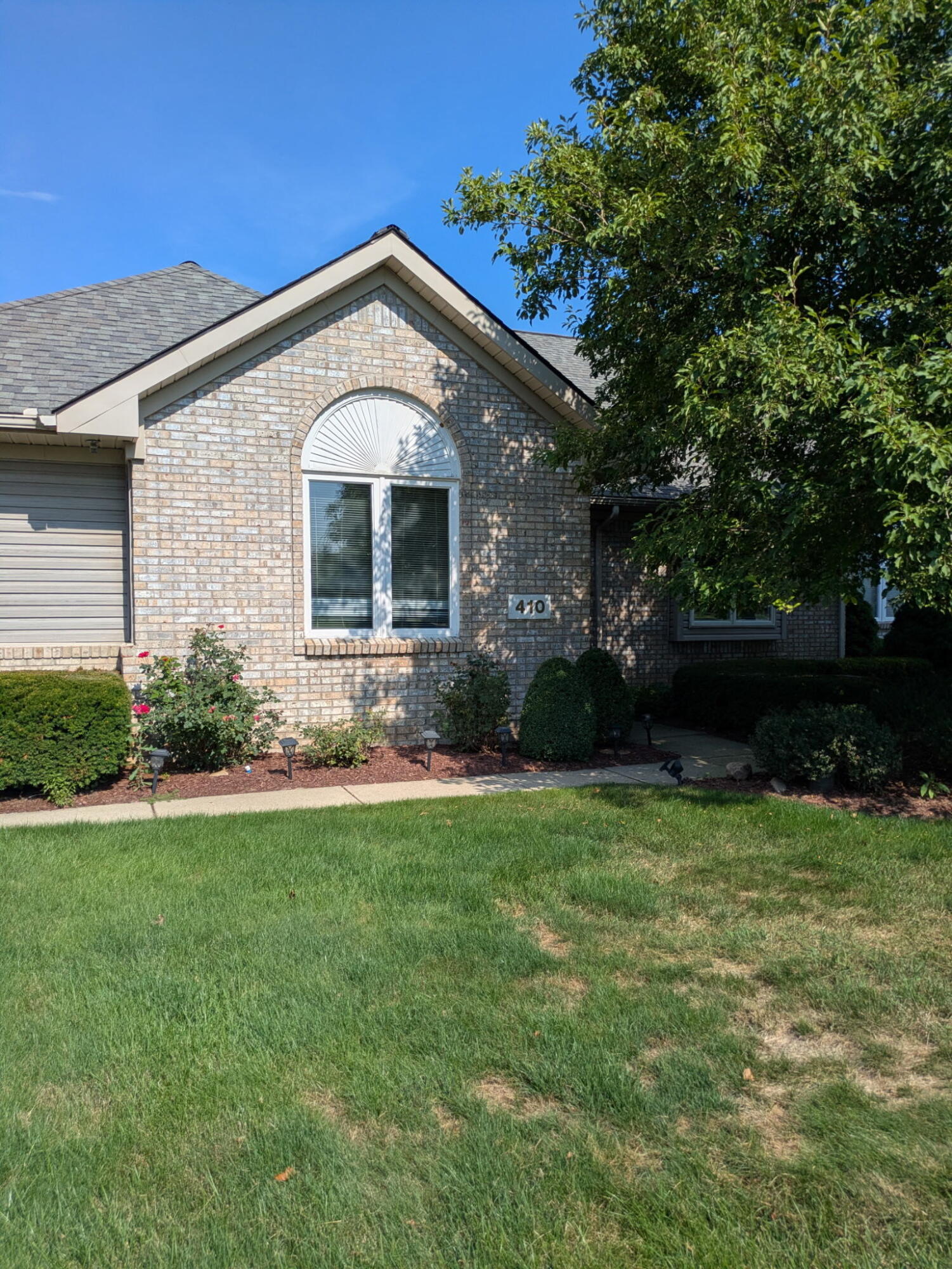 410 Oak Arbor Drive 1