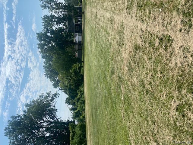 23275 Northline Road