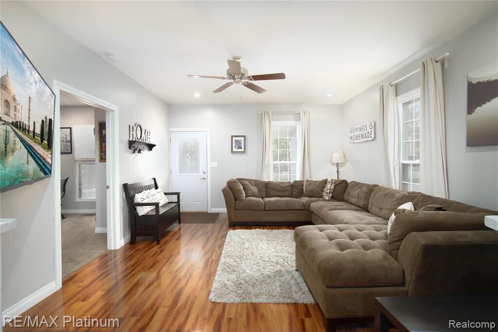106 S Maiden Lane