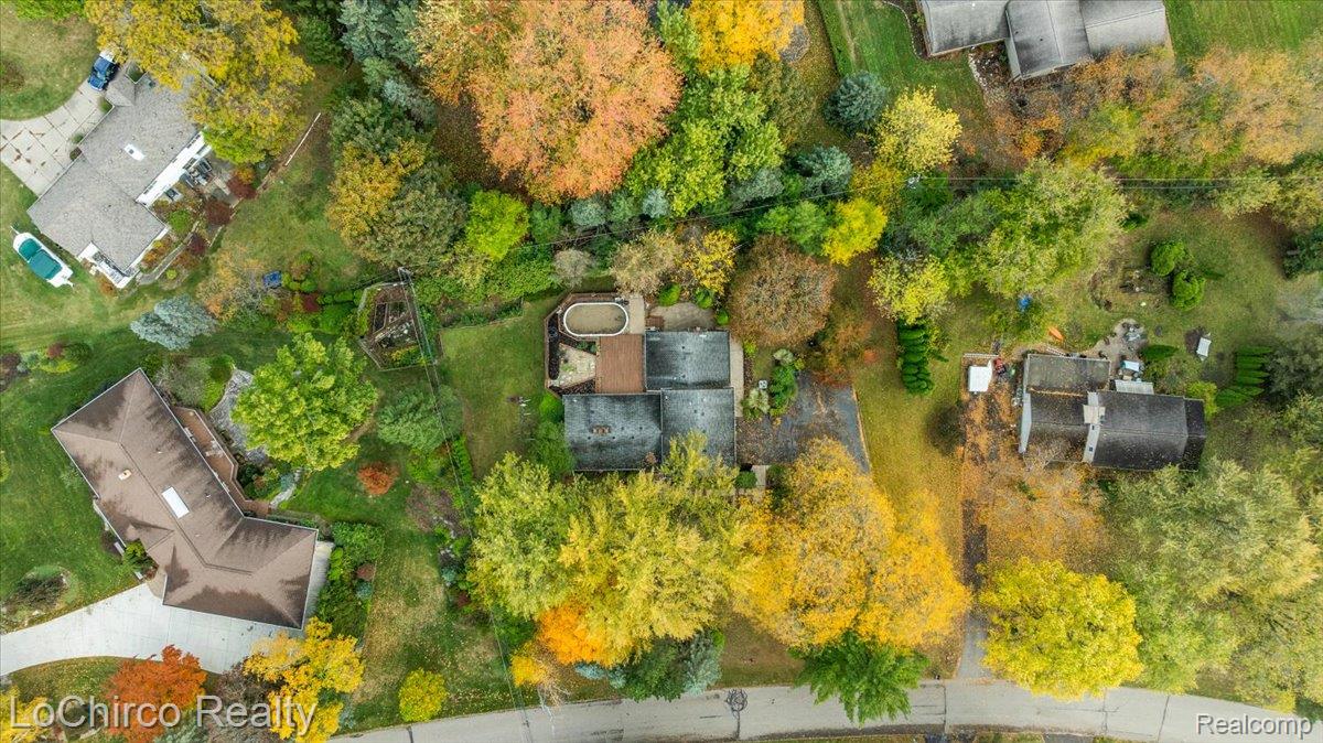 1585 Kingsmere Circle