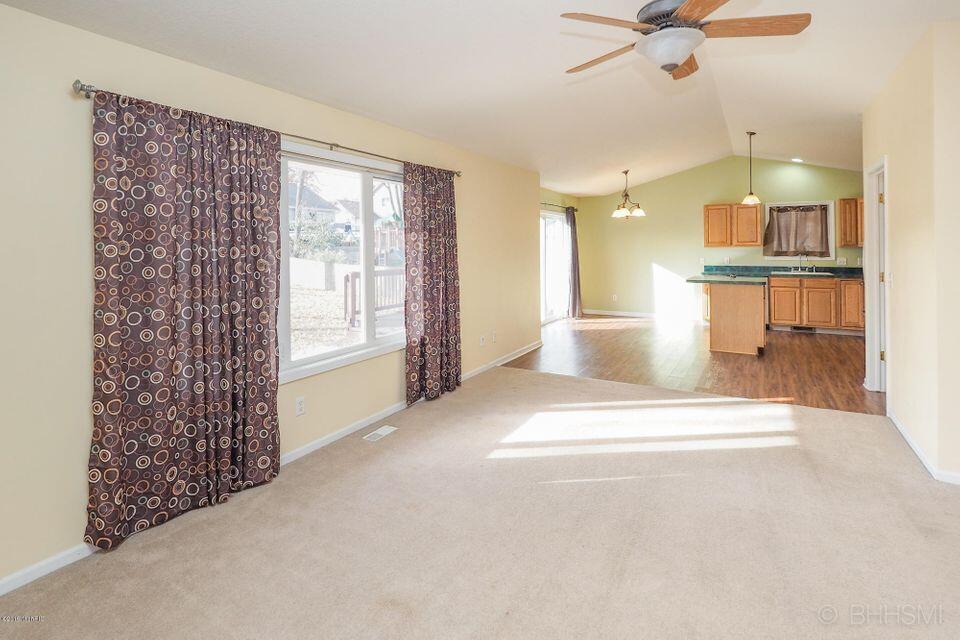 Portage City, Michigan 49024, United States, 4 Bedrooms Bedrooms, ,3 BathroomsBathrooms,Residential,Active,224242