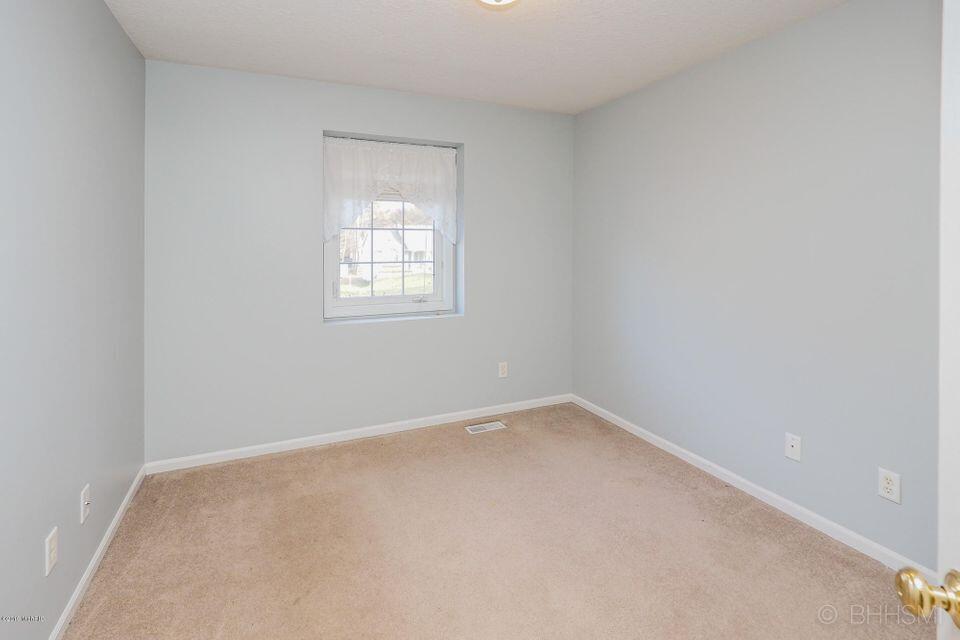 Portage City, Michigan 49024, United States, 4 Bedrooms Bedrooms, ,3 BathroomsBathrooms,Residential,Active,224242