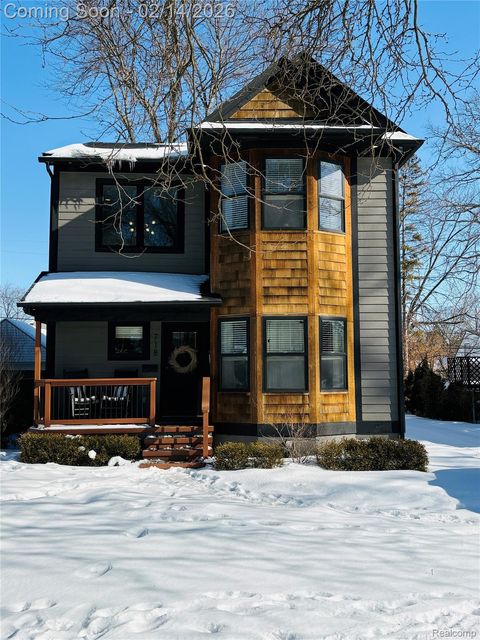 718 N Alexander Avenue Royal Oak Charter Township MI 48067