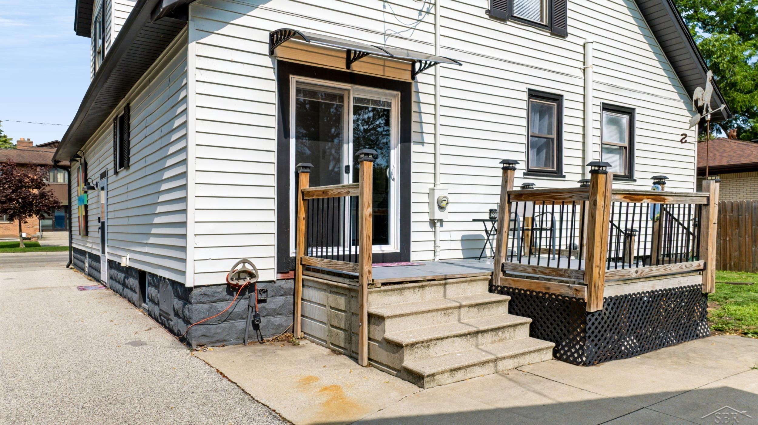 615 Pine Street