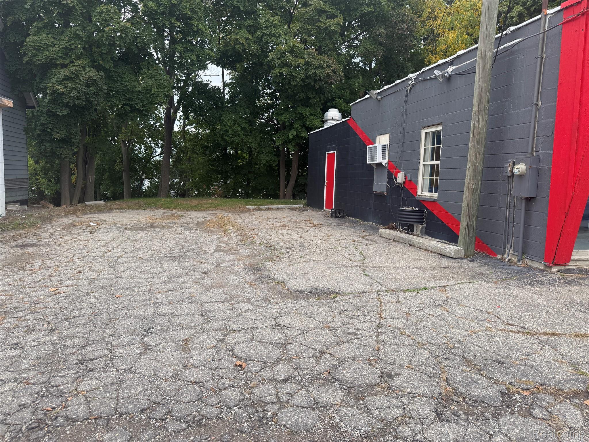 3282 Dixie Highway
