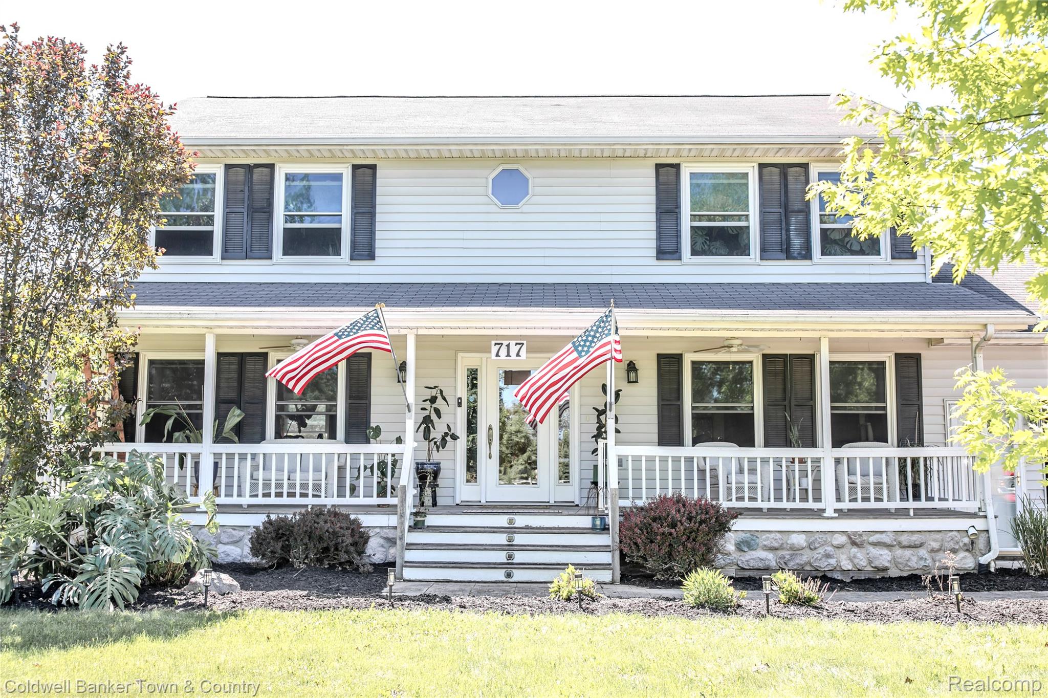 717 N Youngs Road