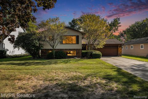 47812 Forbes Drive Chesterfield Township MI 48047