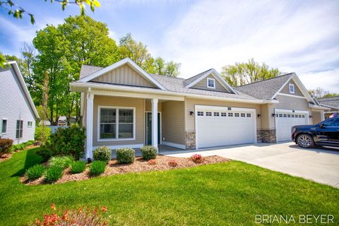 1003 Maplewood Court Holland City MI 49423