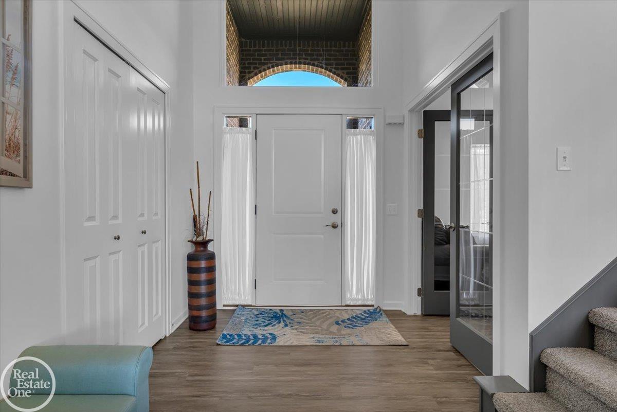 6839 Pintail Drive